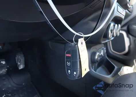 2015 Jeep Renegade Latitude z USA, uszkodzony, nr VIN ZACCJBBT2FPC16576